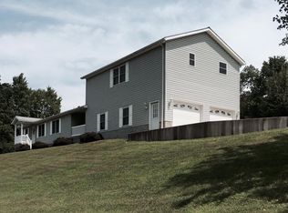 183 Wisteria Ln, Rivesville, WV 26570