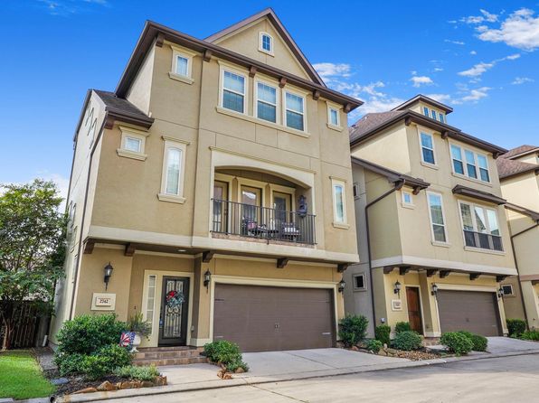 Property image for 2742 Kings Retreat Cir, Kingwood, TX 77345