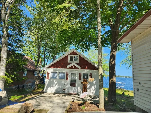7292 Alabama Rd, Oscoda, MI 48750