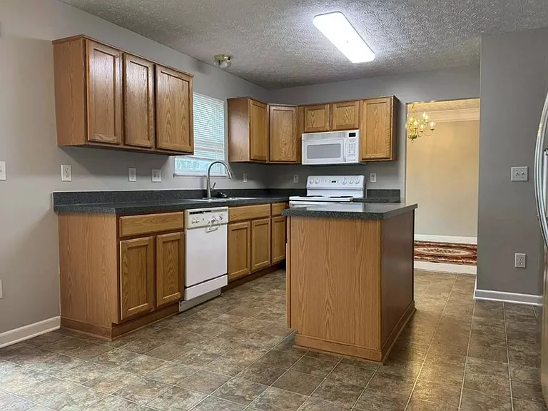 Wilderness Dr — Photo 22