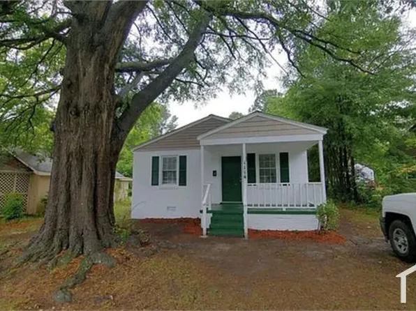 1114 Henderson Ave, Fayetteville, NC 28301