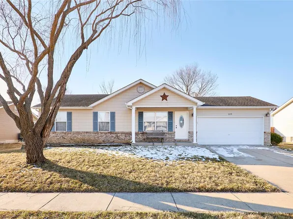 109 Hickory Trails Dr, Wright City, MO 63390