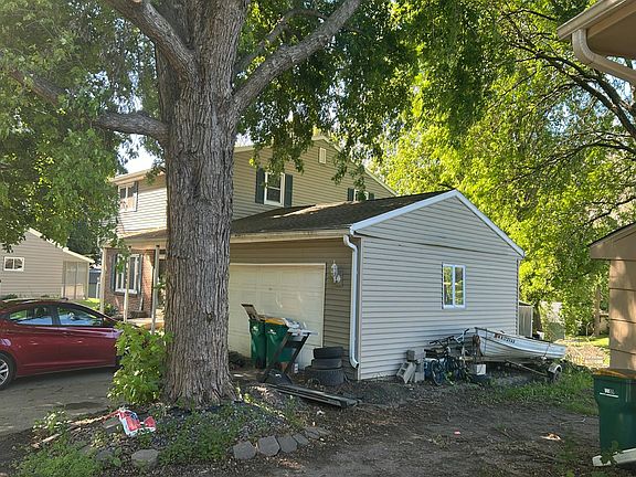 2nd image of 1125 Foothills Cir