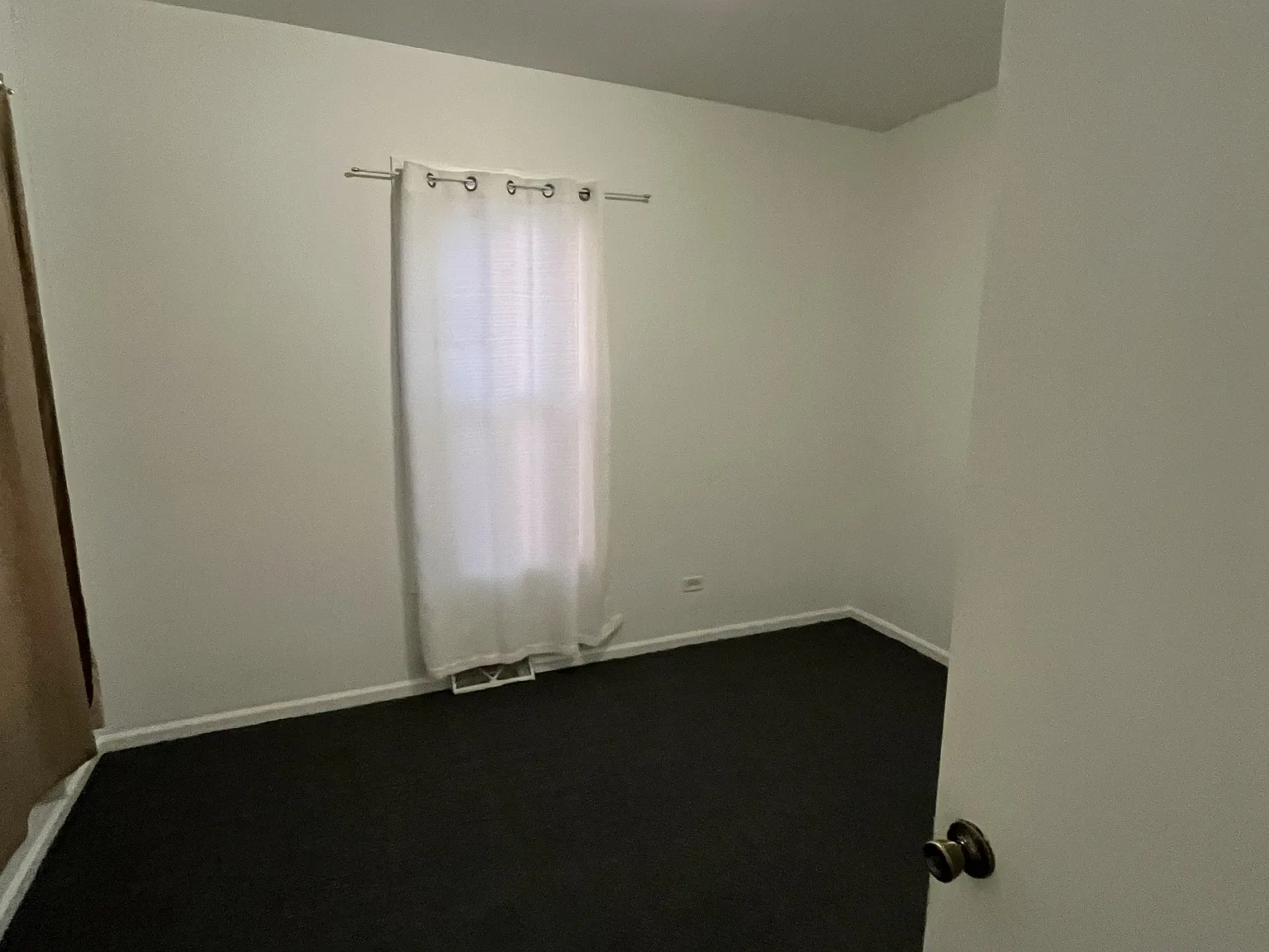 13841 Forest Ave — Photo 4
