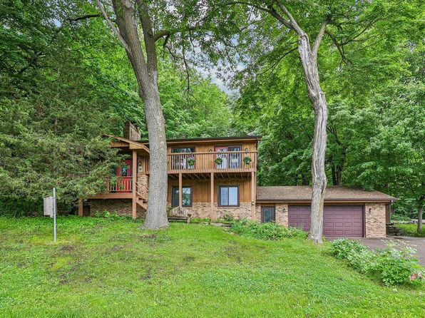 6680 Lotus Trl, Chanhassen, MN 55317