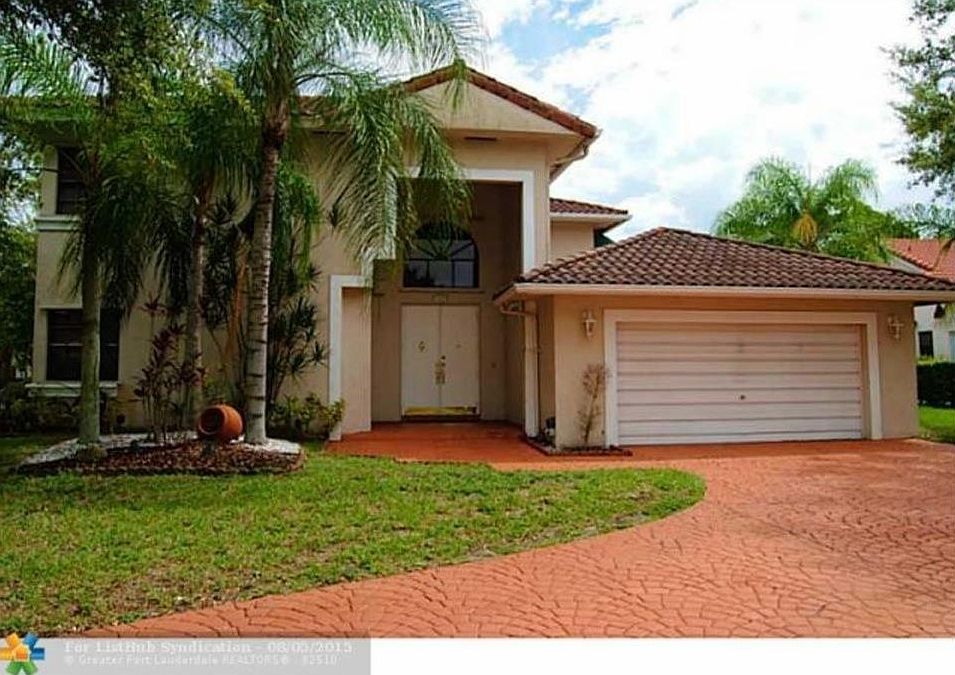 1st image of 1052 NW 93rd Ave
