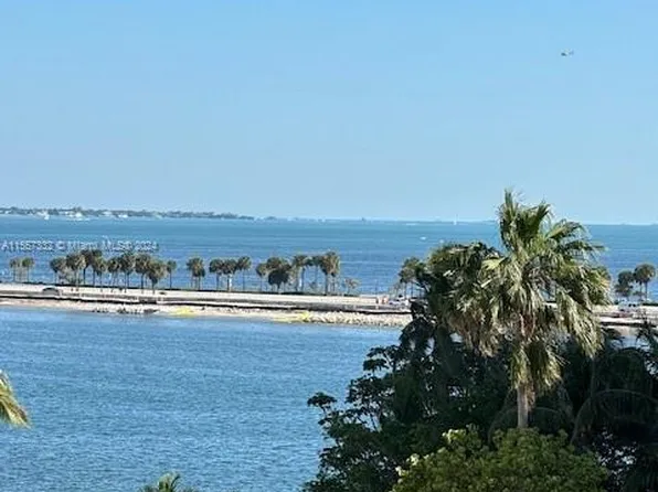 (undisclosed Address), Miami, FL 33129