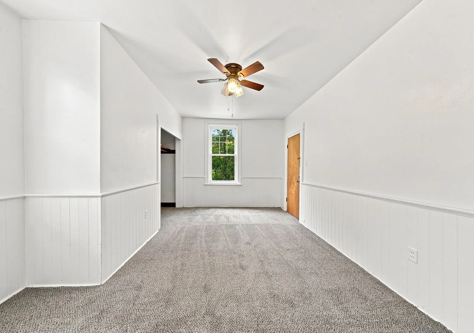 319 Agnew Road — Photo 3