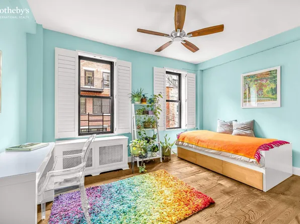 320 West 89th Street image 1 of 13