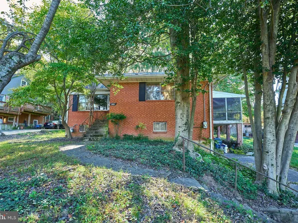 6605 Jerry Pl, Mc Lean, VA 22101