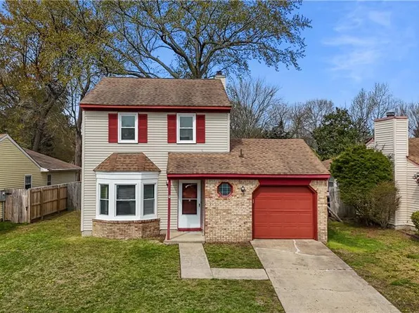 1016 Tealwood Dr, Virginia Beach, VA 23453