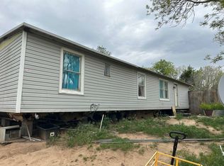 56777 S County Road 248, Longdale, OK 73755