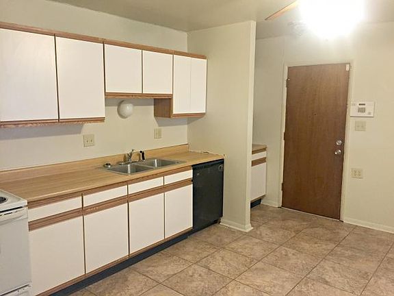 5th image of 1768 Alcoy Dr