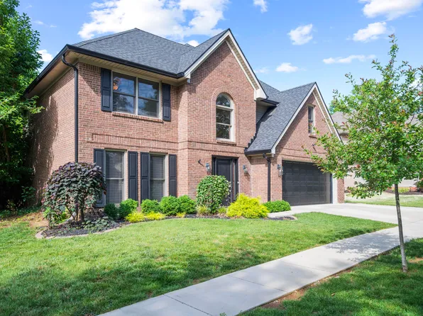 716 Mill Ridge Rd, Lexington, KY 40514