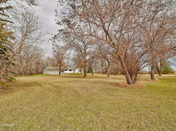 33772 170th St SW, East Grand Forks, MN 56721