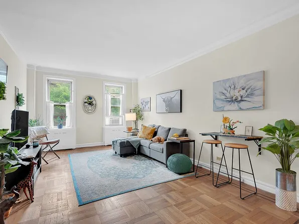 585 W 214th St APT 4F, New York, NY 10034