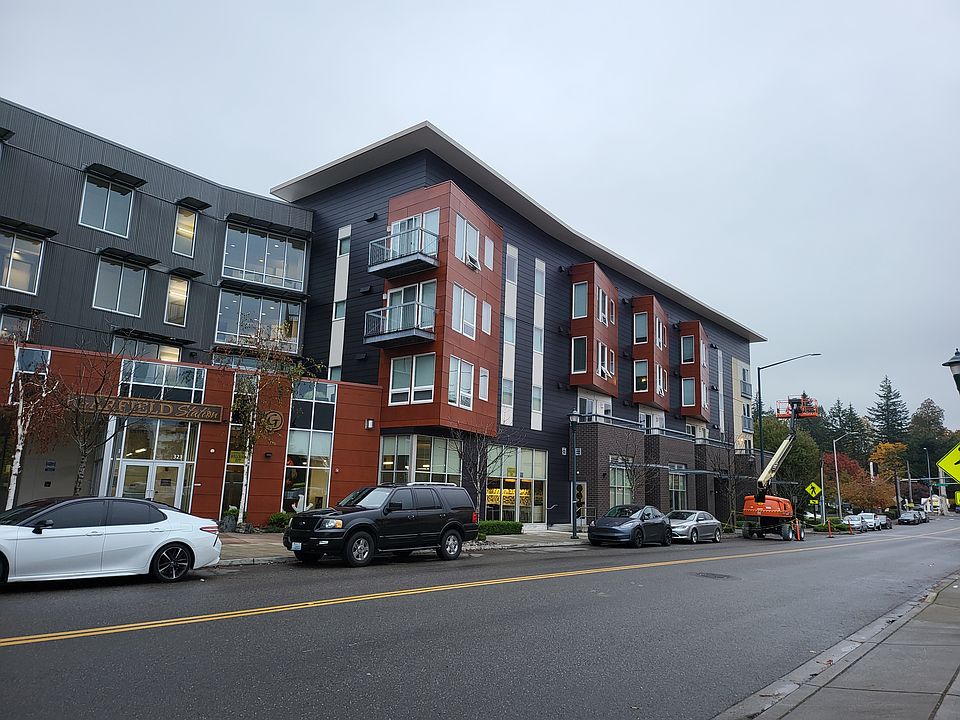 2nd image of 323 Garfield St S #1B-1Ba-690Sqft