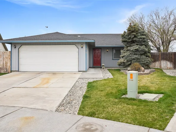 215 E Lilac Place, Othello, WA 99344