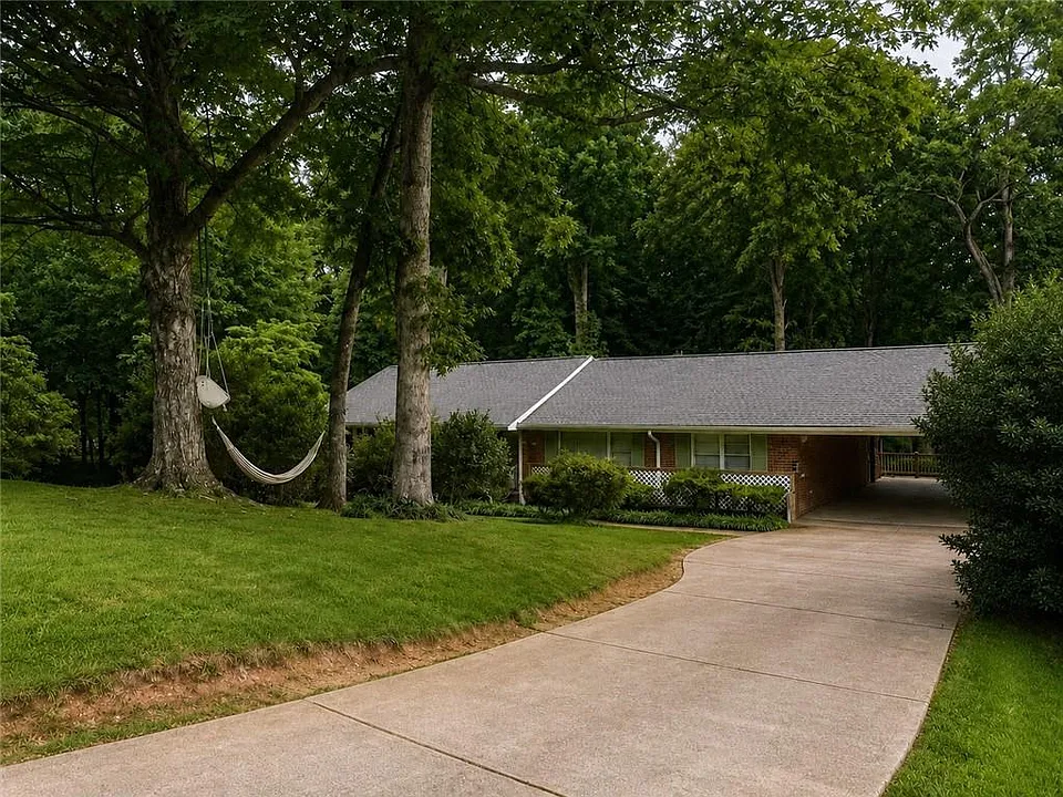 505 Forest Hills Dr