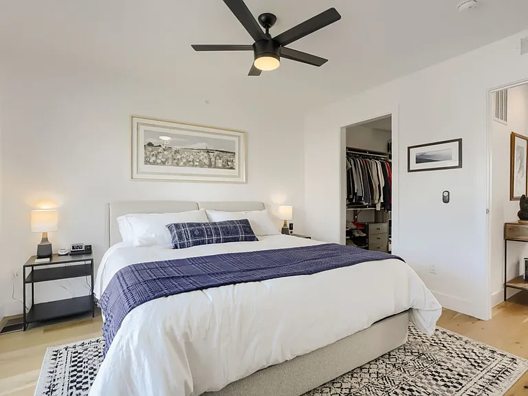 2465 Walnut St #2 — Photo 2