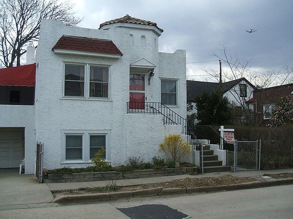 4th image of 141 Atlantic Ave