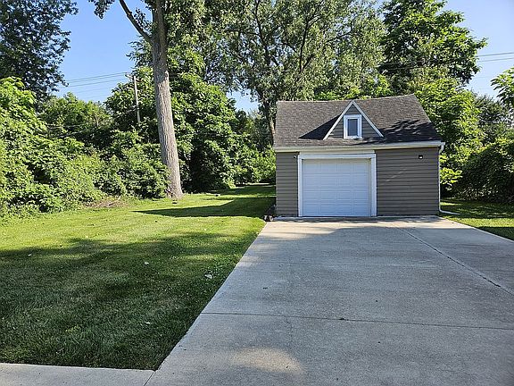 3rd image of 31207 John Hauk St