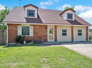 5402 NW Briarwood Ave, Lawton, OK 73505
