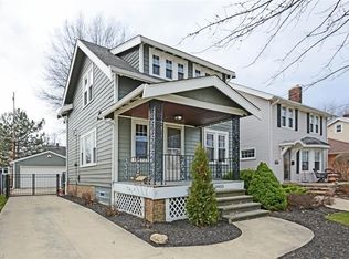 19455 Shoreland Ave, Rocky River, OH 44116