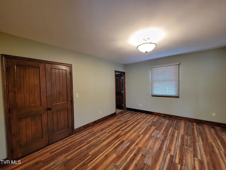 109 Carey Ln — Photo 14