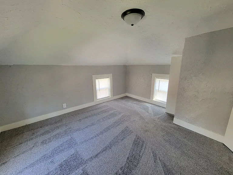 1225 Neosho St — Photo 12
