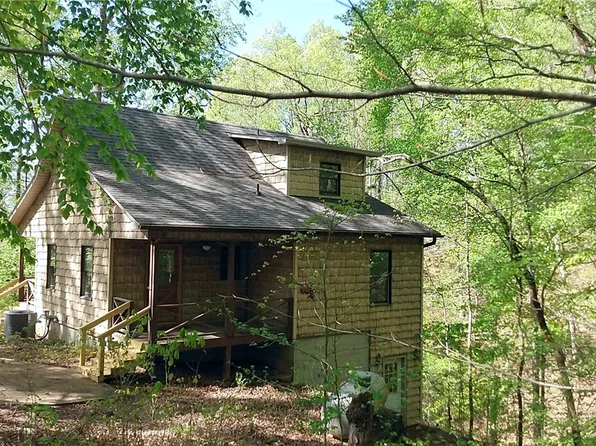 157 Deerwood Dr, Westminster, SC 29693