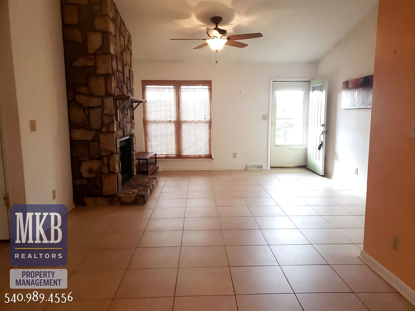 3 Bedroom 2.5 Bath Home in South County — Photo 3
