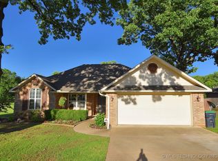 2570 Amber Way, Tahlequah, OK 74464