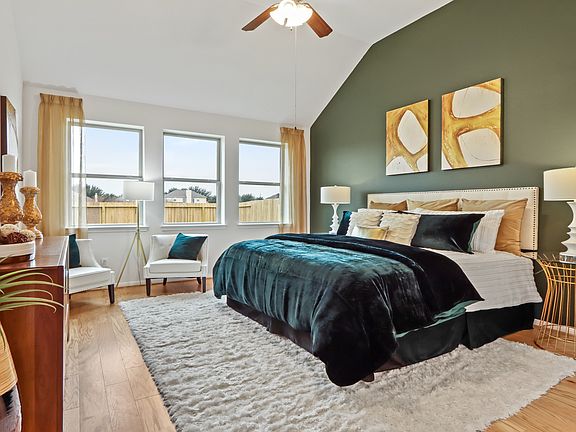 Luxurious owner s suite