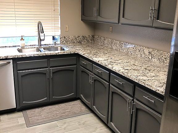 3rd image of 15356 Juniper Ave
