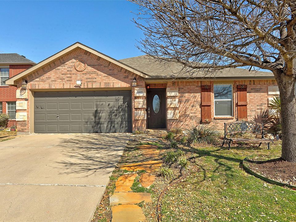 1st image of 1409 Waterford Dr