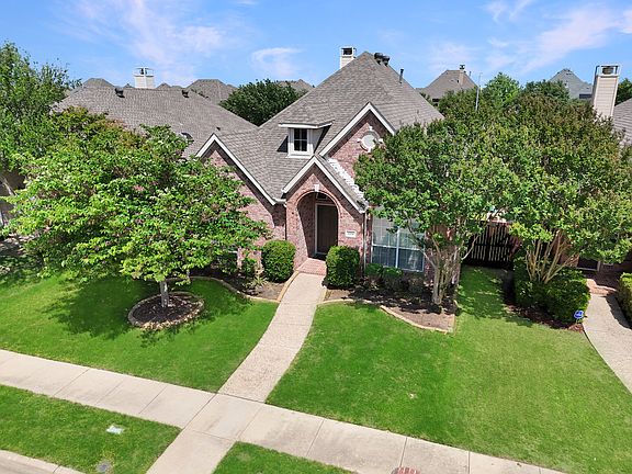 3rd image of 9224 Cedardale Dr