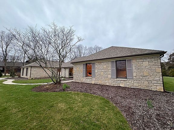 2nd image of 5075 Winchell Ct
