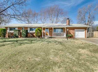 1115 N Wilbur Ln, Wichita, KS 67212
