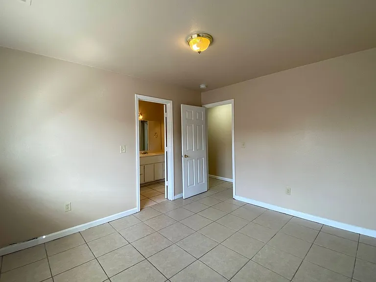 8626 Acapulco Way #4 — Photo 17