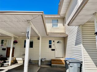 790 Holt St #3, Kamloops, BC V2B5G4