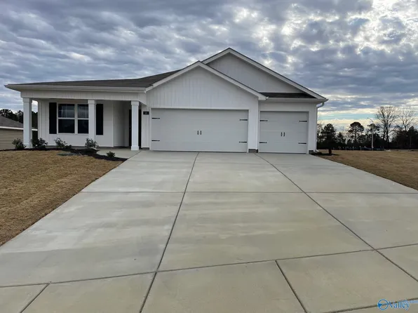 181 Trestle Point Dr, Harvest, AL 35749