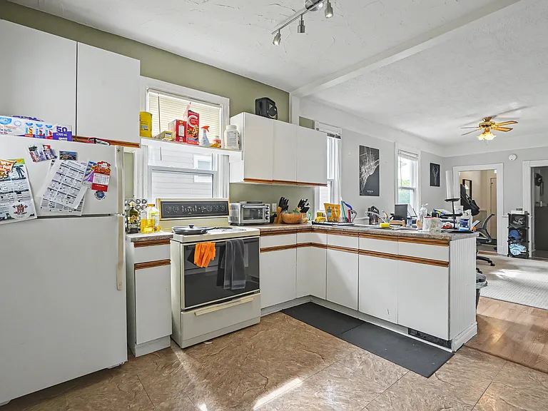 459 South St — Photo 13