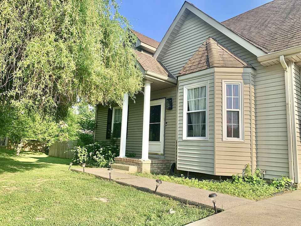 1st image of 706 Spees Dr