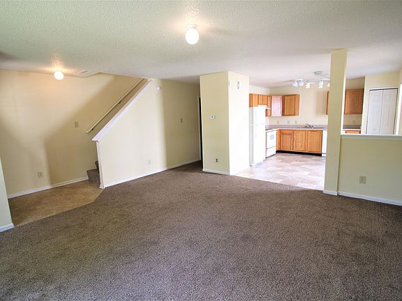 3rd image of 2738 Chilton Dr