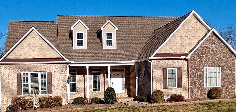 1st image of 209 Old Homeplace Dr