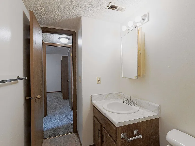 4640 Meredeth St #3 — Photo 15