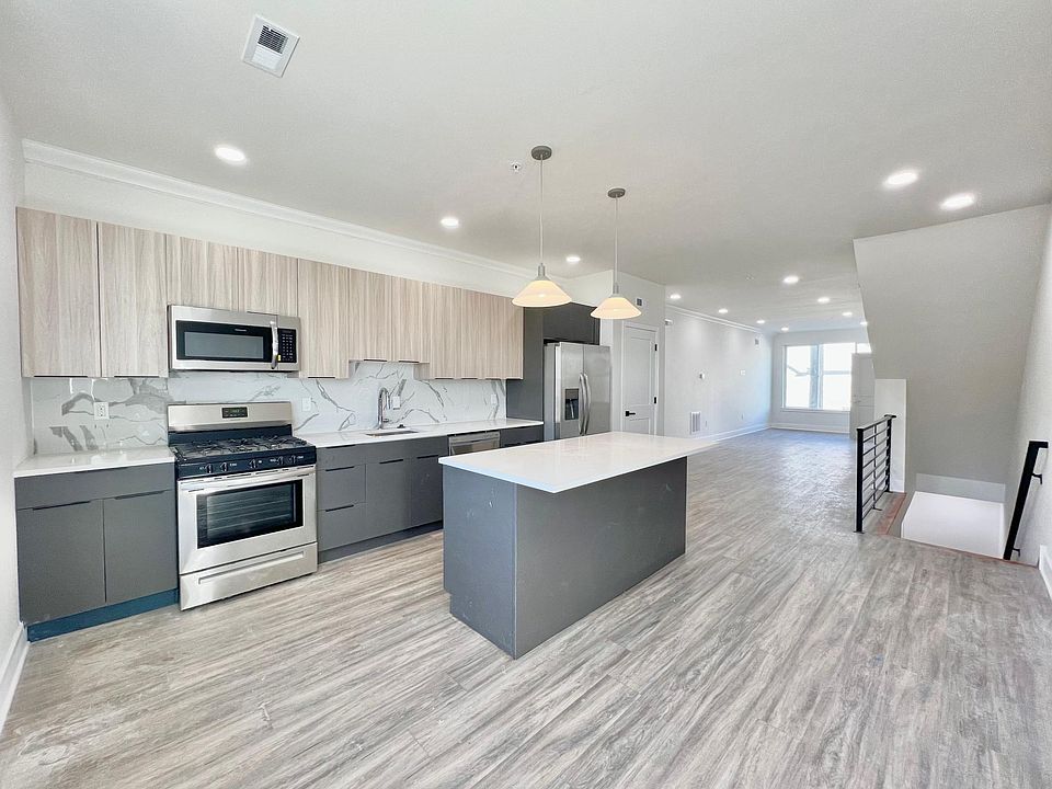 1st image of 2500 E Tioga St #7B