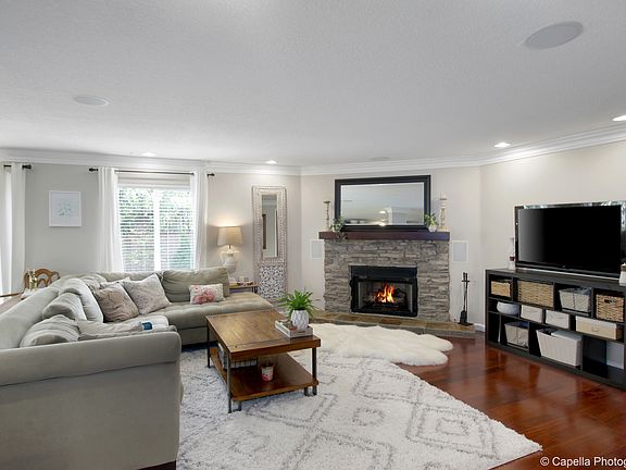 2nd image of 7157 SE Austin Dr