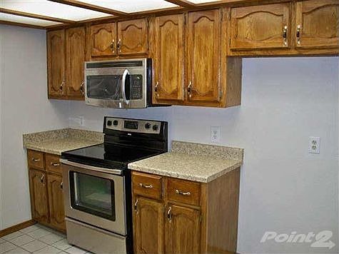 2nd image of 375 Walnut Hill Dr